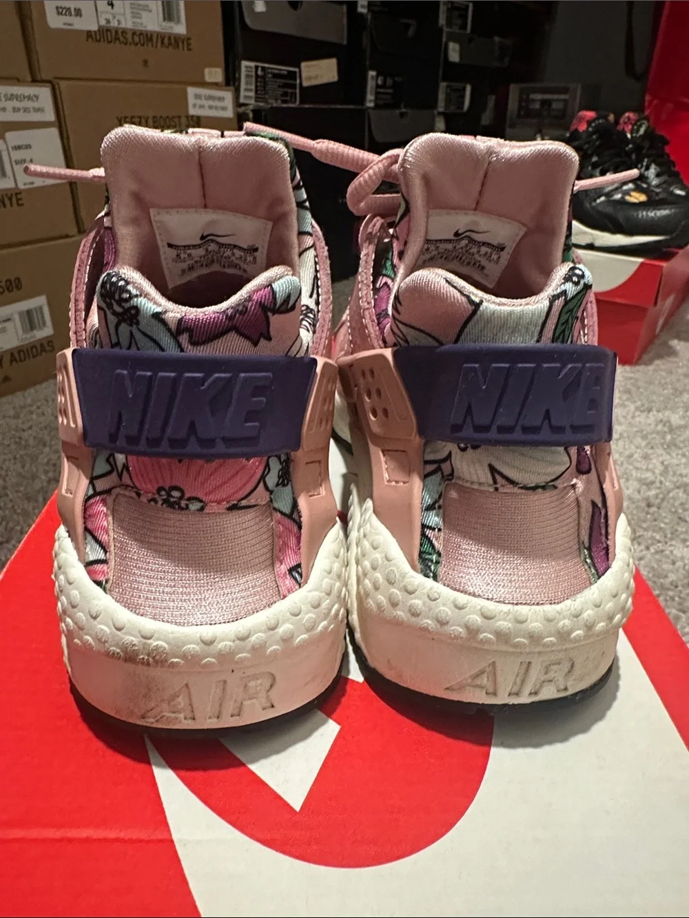 Nike Huarache Aloha Pack “Aloha”